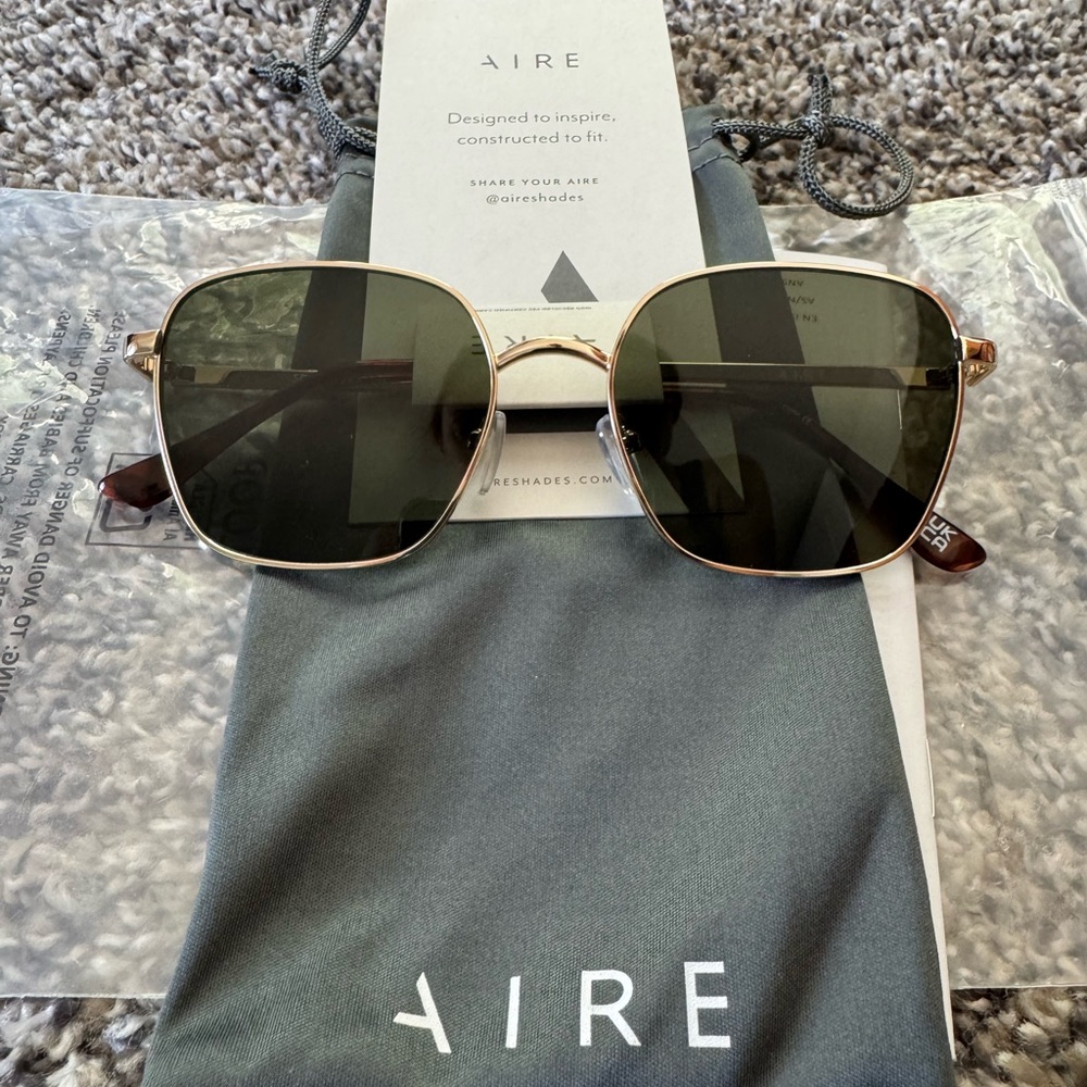 AIRE Gold Spiral